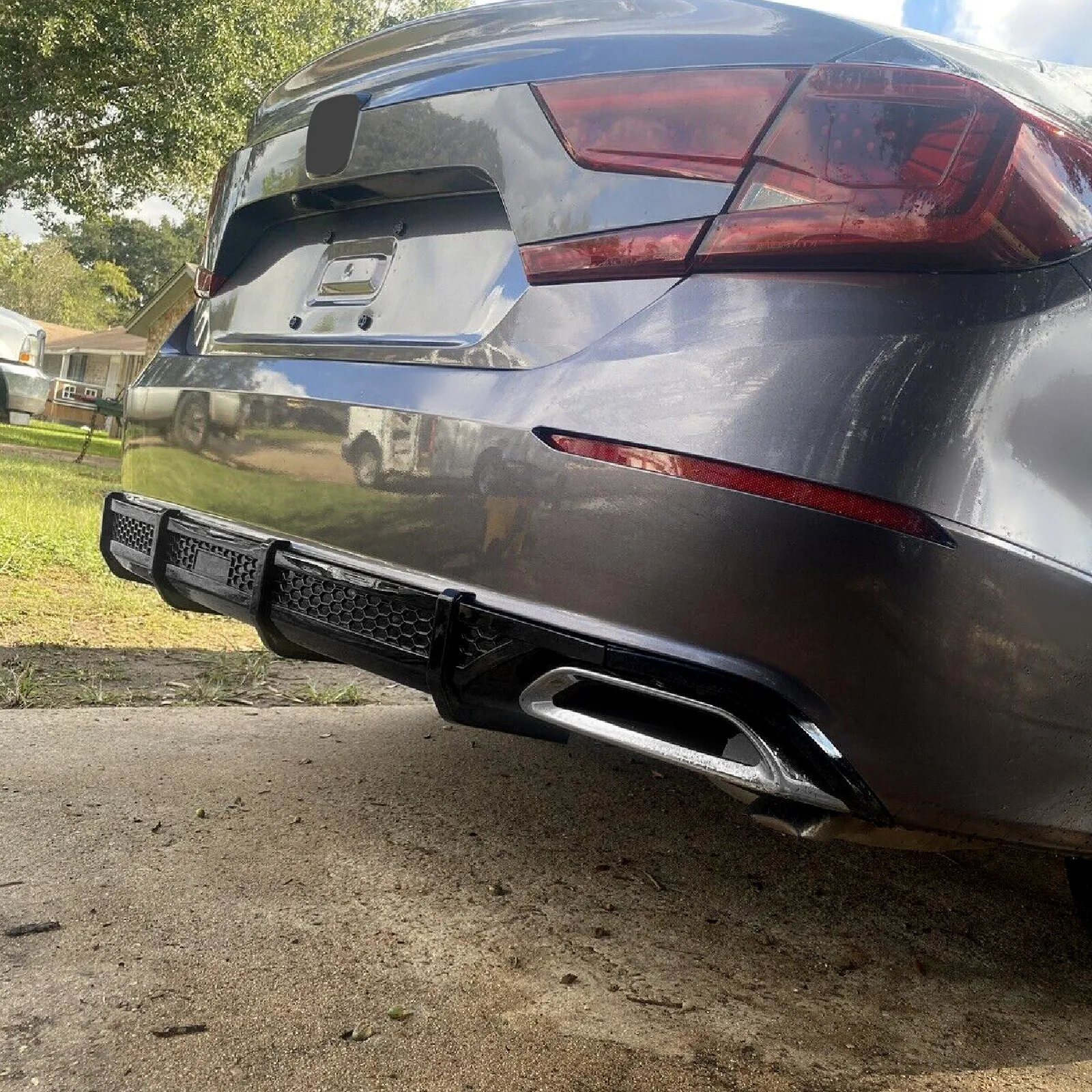For 2018-2022 10th Honda Accord Glossy Black Rear Bumper Diffuser Valance
For 2018-2022 10th Honda Accord Glossy Black Rear Bumper Diffuser Valance