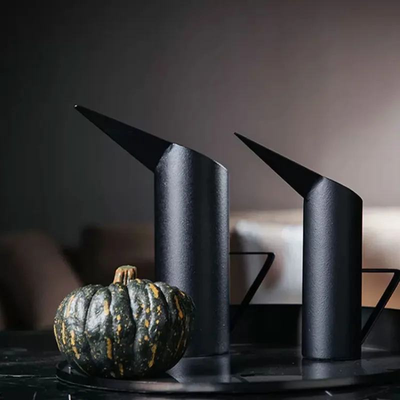 Modern simple metal black sandblasted pointed mouth kettle ornament, display exhibition hall restaurant cabinet
Modern simple metal black sandblasted pointed mouth kettle ornament, display exhibition hall restaurant cabinet