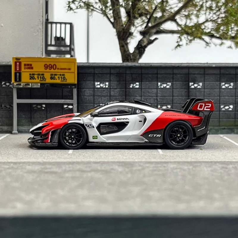 CM Model 1:64 Scale Senna GTR Alloy Car Model Ornament Souvenir Display Collection Hobby Gift
CM Model 1:64 Scale Senna GTR Alloy Car Model Ornament Souvenir Display Collection Hobby Gift