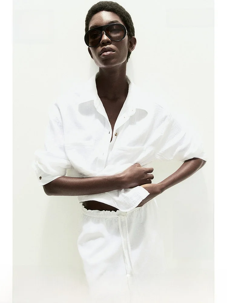 H&M Women's Shirt Summer Lazy Atmosphere Turn-down Collar Commute Shoulder Drop Cotton Long Sleeve Loose Fit Color
H&M Women's Shirt Summer Lazy Atmosphere Turn-down Collar Commute Shoulder Drop Cotton Long Sleeve Loose Fit Color