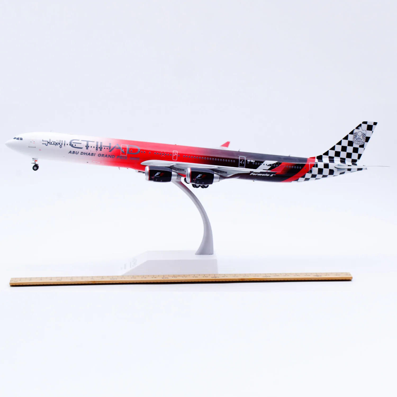 Коллекционная модель самолета из сплава XX20851 JC Wings 1:200 Etihad Airways Airbus A340-600, литая под давлением, A6-EHJ
Коллекционная модель самолета из сплава XX20851 JC Wings 1:200 Etihad Airways Airbus A340-600, литая под давлением, A6-EHJ