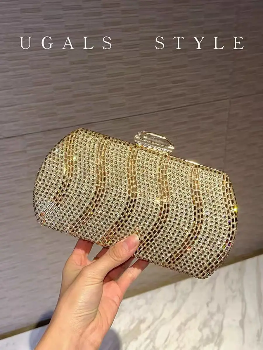 Блестящая сумочка-клатч со стразами для свадьбы, вечеринки, банкета, роскошная вечерняя сумка, блестящая женская сумка через плечо, сумка-кроссбоди
Блестящая сумочка-клатч со стразами для свадьбы, вечеринки, банкета, роскошная вечерняя сумка, блестящая женская сумка через плечо, сумка-кроссбоди