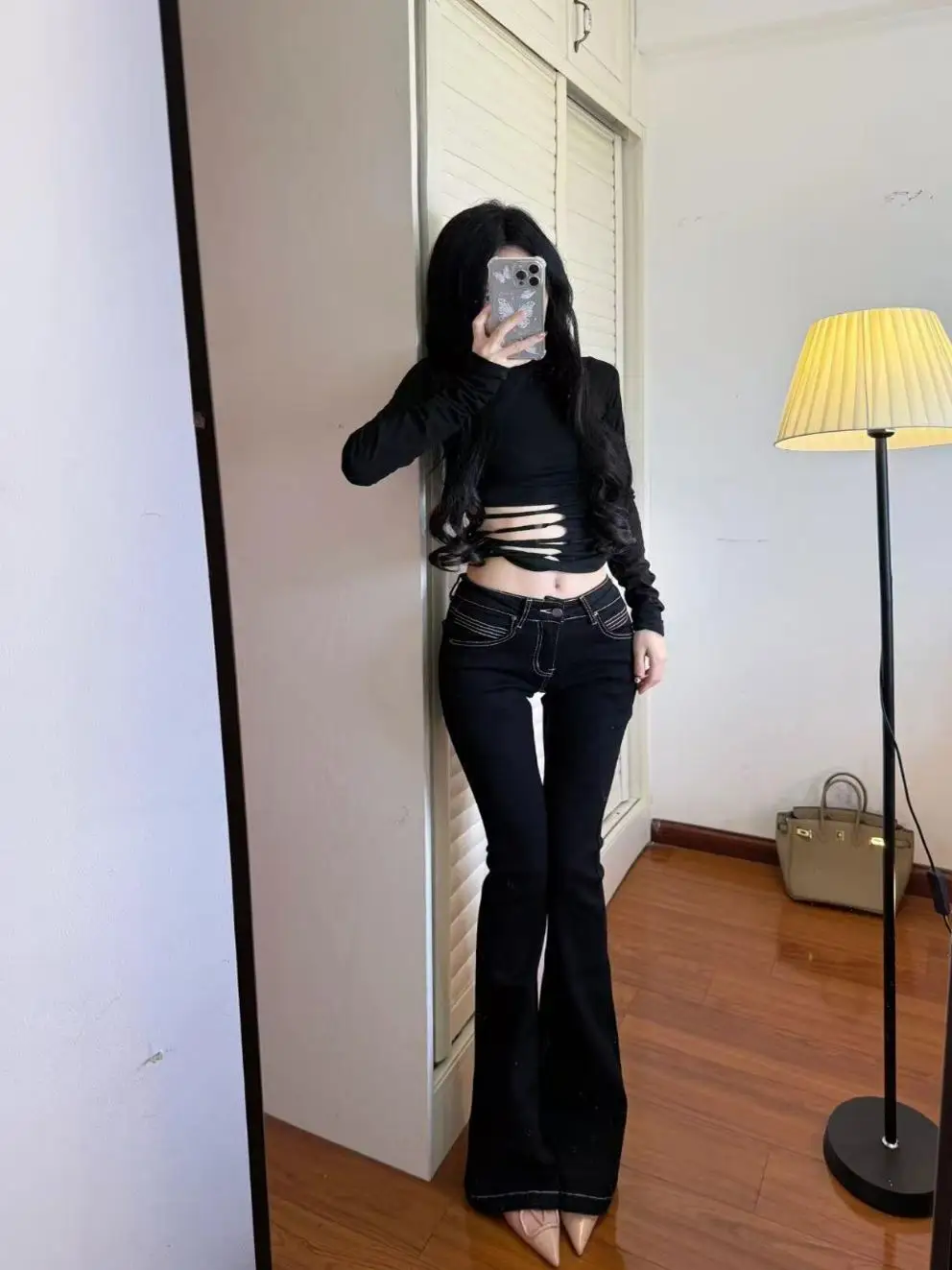 Low Waist Flared Jeans Women's Slim Fit Elastic Faionable Bla Denim Pants Spring Autumn Cotton Stretch Denim Long Trousers
Low Waist Flared Jeans Women's Slim Fit Elastic Faionable Bla Denim Pants Spring Autumn Cotton Stretch Denim Long Trousers