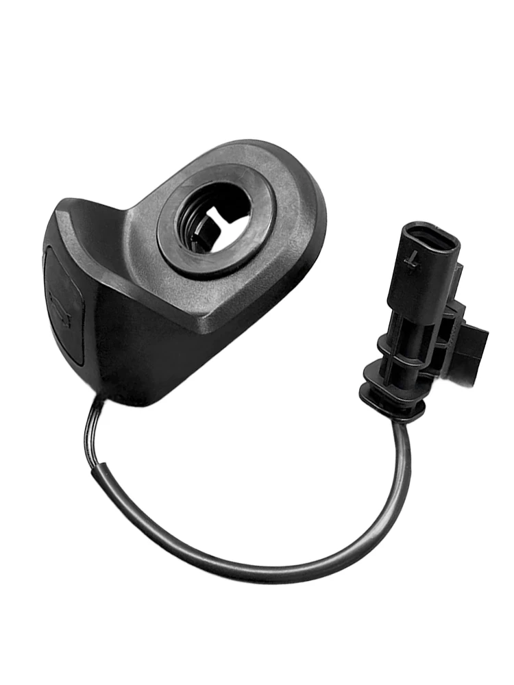 For SAIC Maxus D60 Tailgate Switch Tailgate Button Rear Door Open Button C00421421
For SAIC Maxus D60 Tailgate Switch Tailgate Button Rear Door Open Button C00421421