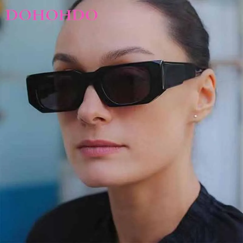 Vintage Big Frame Square Sunglasses Men Women Trendy Brand Design Classic Driving Travel Shades Outdoor Sunglasses Unisex UV400
Vintage Big Frame Square Sunglasses Men Women Trendy Brand Design Classic Driving Travel Shades Outdoor Sunglasses Unisex UV400