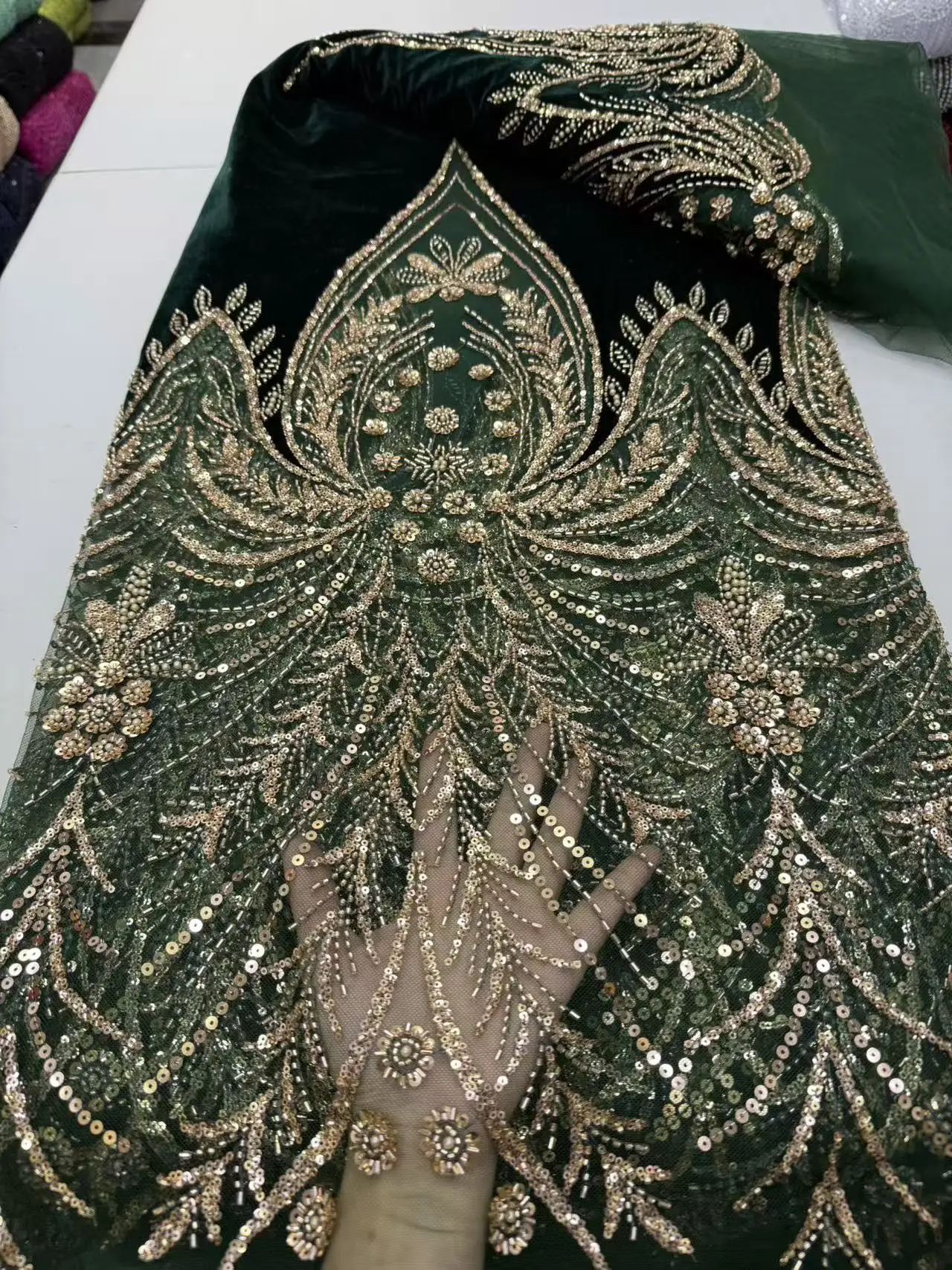 2026 African Nigerian velvet lace fabric Sequins Beads Guipur For Sewing Wedding Party Dress,High Quality,5yards
2026 African Nigerian velvet lace fabric Sequins Beads Guipur For Sewing Wedding Party Dress,High Quality,5yards