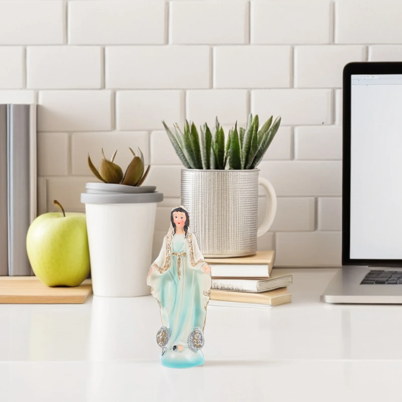 Resin Virgin Mary Statue Blessed Mother Sculpture Mexican Home Decor Religious Craft Mother's Day Gift Resin Ornament for Church
Resin Virgin Mary Statue Blessed Mother Sculpture Mexican Home Decor Religious Craft Mother's Day Gift Resin Ornament for Church