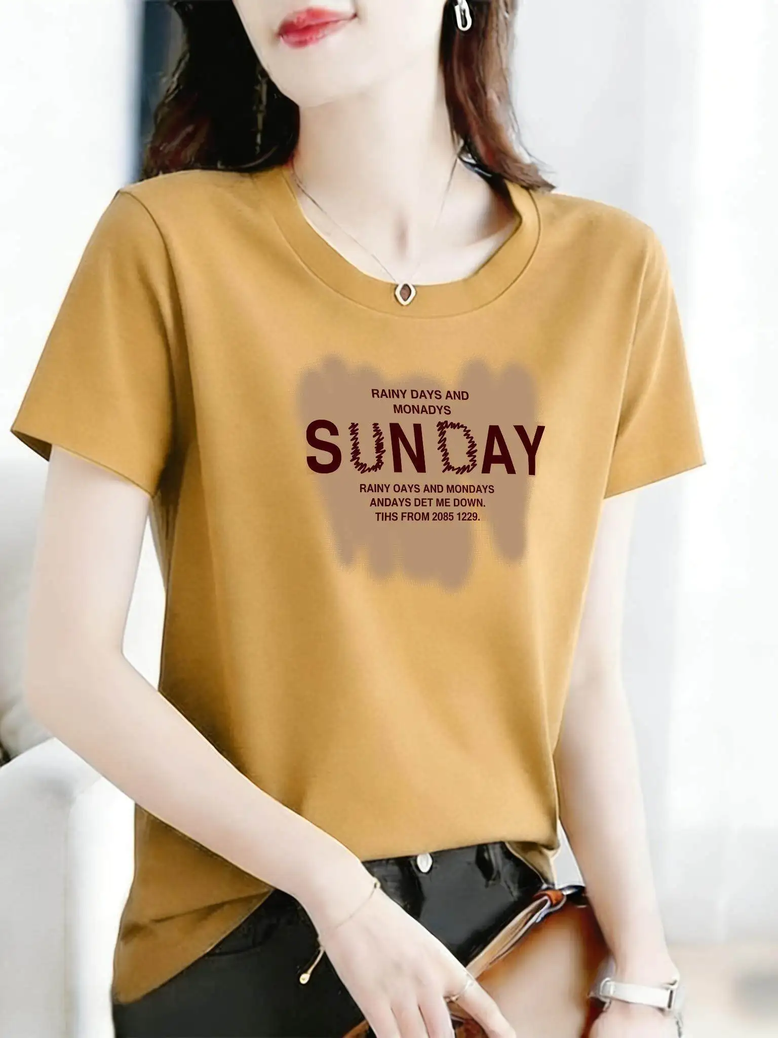Fashionable Printed Color Sporty Casual Short Sleeve round Neck Women's Top Breathable Polyester Fiber Standard Fit T-s...
Fashionable Printed Color Sporty Casual Short Sleeve round Neck Women's Top Breathable Polyester Fiber Standard Fit T-s...