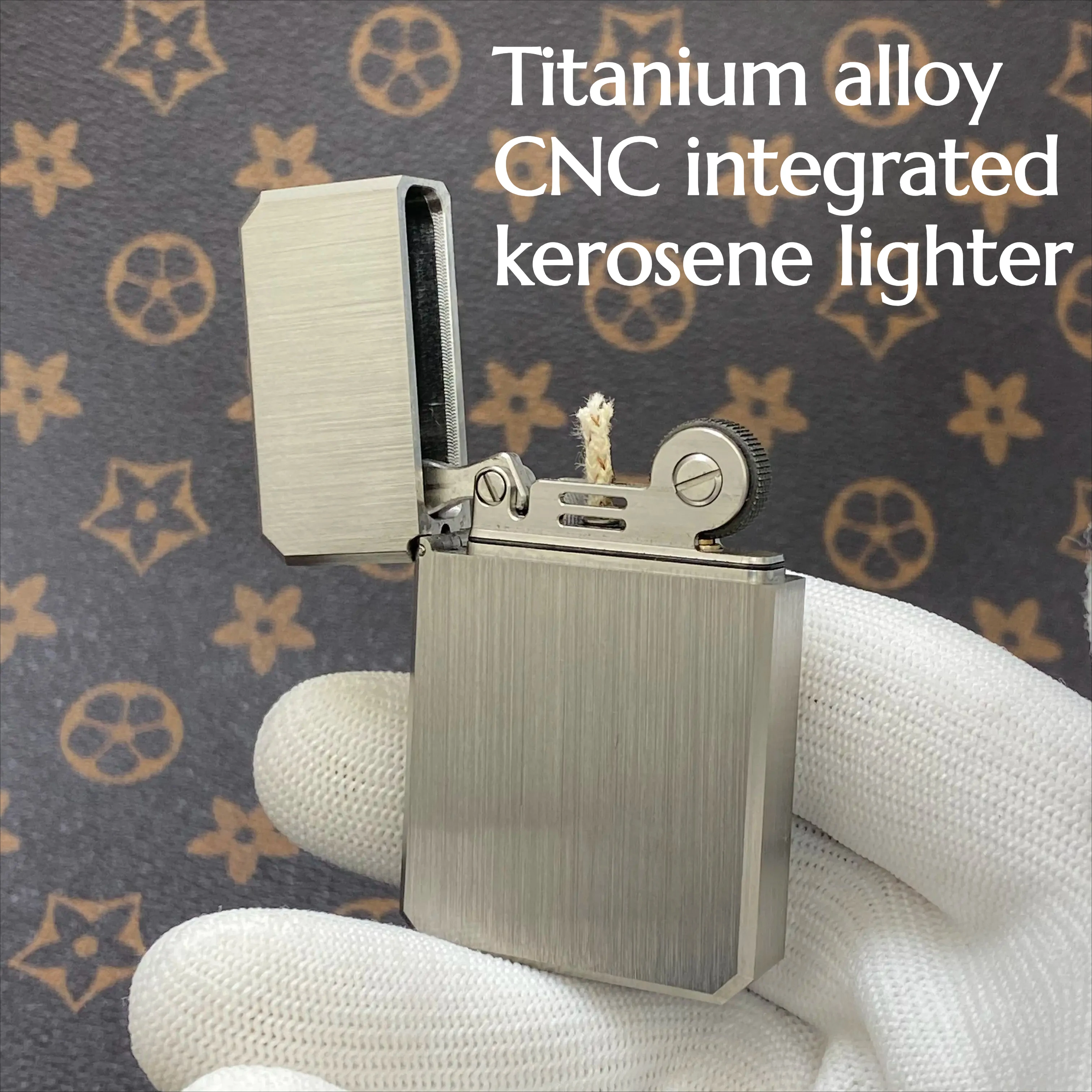 Titanium Alloy Octagonal CNC Integrated Hollow Lighter Ultra-thin Windproof Portable Men's High-end Gift Cigarette Accessories
Titanium Alloy Octagonal CNC Integrated Hollow Lighter Ultra-thin Windproof Portable Men's High-end Gift Cigarette Accessories