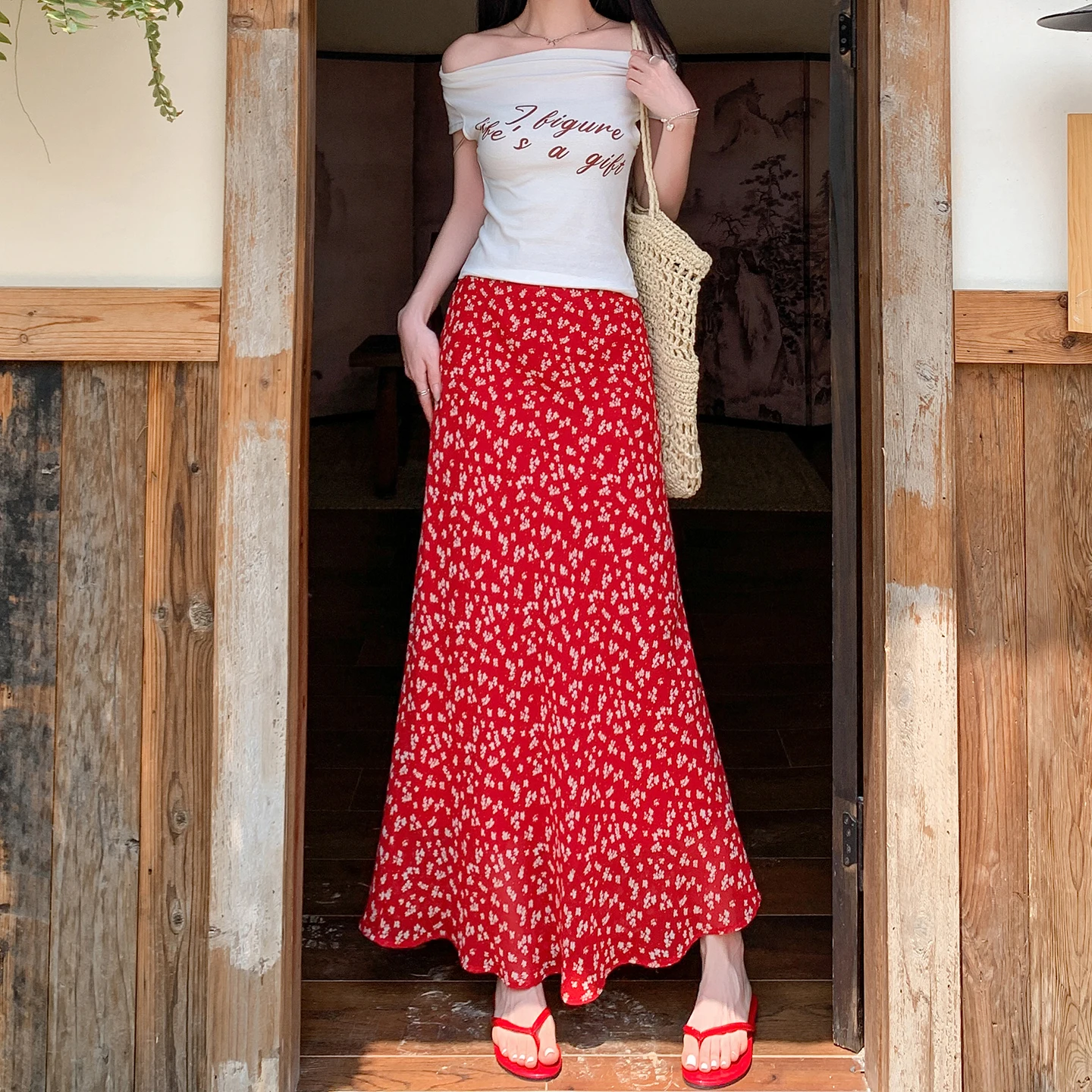 Floral Print Chiffon Wrap around Half Body Skirt Women's Summer High Waist Slimming Draping Long A-Line Fish Tail Skirt
Floral Print Chiffon Wrap around Half Body Skirt Women's Summer High Waist Slimming Draping Long A-Line Fish Tail Skirt