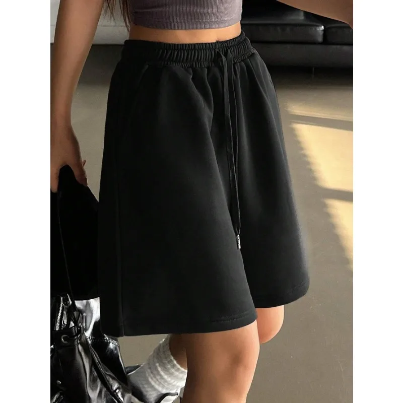 Women's Casual Sports Shorts, Y2K Shorts, Women's Shorts Summer New Style Suitable for Both Men and Women
Women's Casual Sports Shorts, Y2K Shorts, Women's Shorts Summer New Style Suitable for Both Men and Women