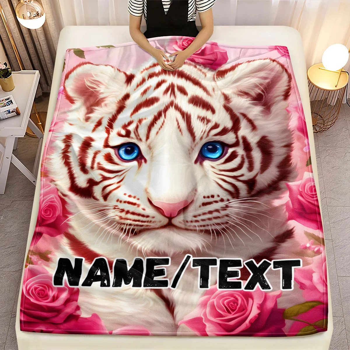 1pc Customizable White Tiger Flannel Blanket – Soft, Lightweight Throw with 3D Digital Printing for Sofa, Bed, Travel & More
1pc Customizable White Tiger Flannel Blanket – Soft, Lightweight Throw with 3D Digital Printing for Sofa, Bed, Travel & More