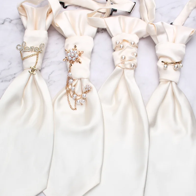 Pure White Tie Pearl Snowflake Tassel Chain Wedding Banquet Men Women's Casual Dinner Business Daily Versatile Accessories
Pure White Tie Pearl Snowflake Tassel Chain Wedding Banquet Men Women's Casual Dinner Business Daily Versatile Accessories