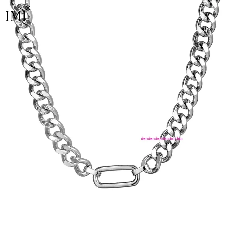 Hip-hop style Cuban necklace trendy and America chain hiphop titanium steel niche men's and women's trendy brand punk YL431
Hip-hop style Cuban necklace trendy and America chain hiphop titanium steel niche men's and women's trendy brand punk YL431
