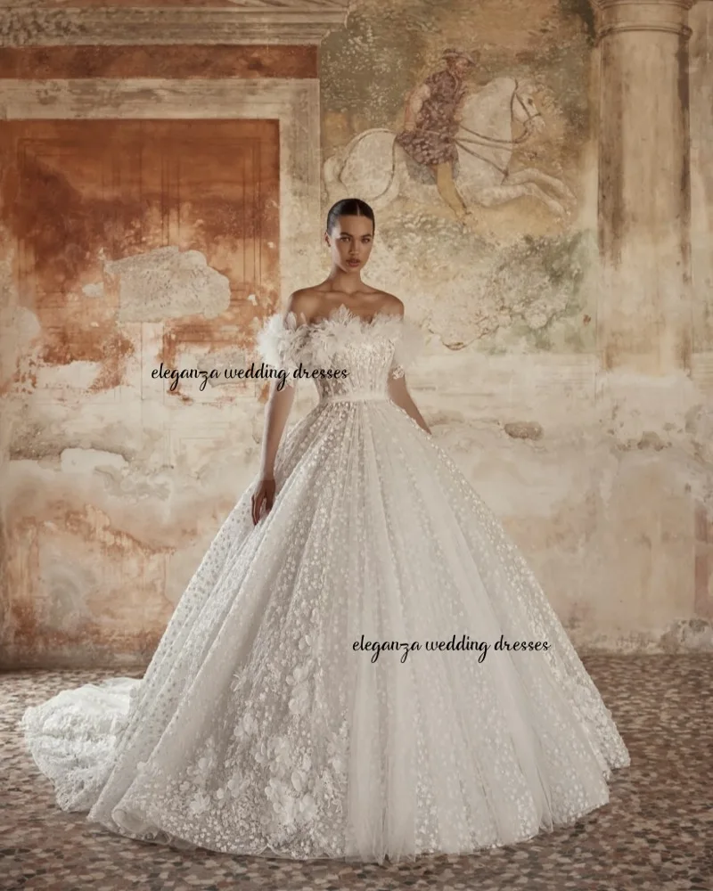 Customized Elegant wedding dress, off-the-shoulder strapless puffed skirt, Women's wedding dress. amanda novias 2025
Customized Elegant wedding dress, off-the-shoulder strapless puffed skirt, Women's wedding dress. amanda novias 2025