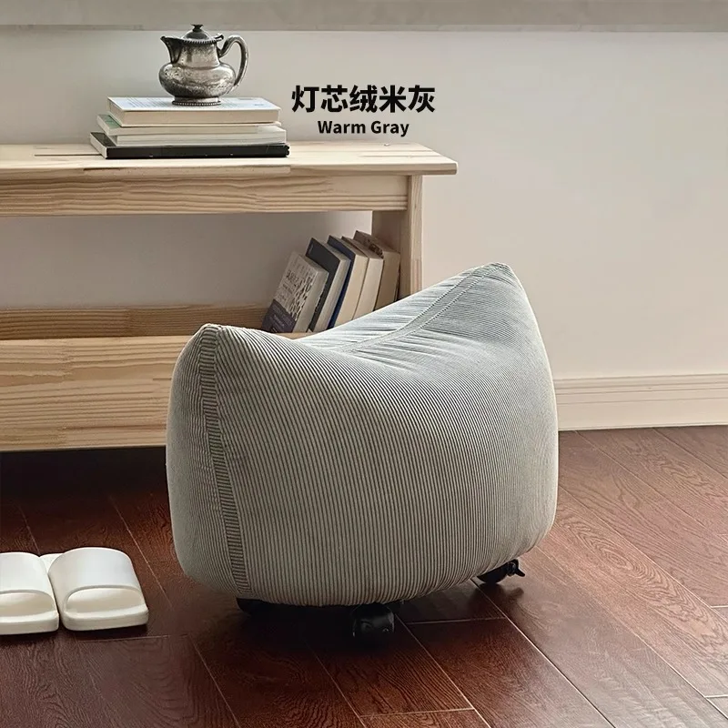 Nordic Small Stools Household Shoe Change Stools Entrance Ottomans Low Ottomans Octagonal Stools Universal Wheel Sofa Footstools
Nordic Small Stools Household Shoe Change Stools Entrance Ottomans Low Ottomans Octagonal Stools Universal Wheel Sofa Footstools