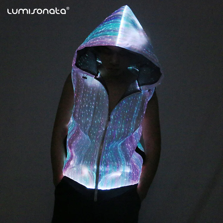 2024 Men Optical Fiber Fabric Sleeveless Hoodies Y2K High Street Jackets LED Colorful Luminous Vest Tops Night Club Coustume
2024 Men Optical Fiber Fabric Sleeveless Hoodies Y2K High Street Jackets LED Colorful Luminous Vest Tops Night Club Coustume