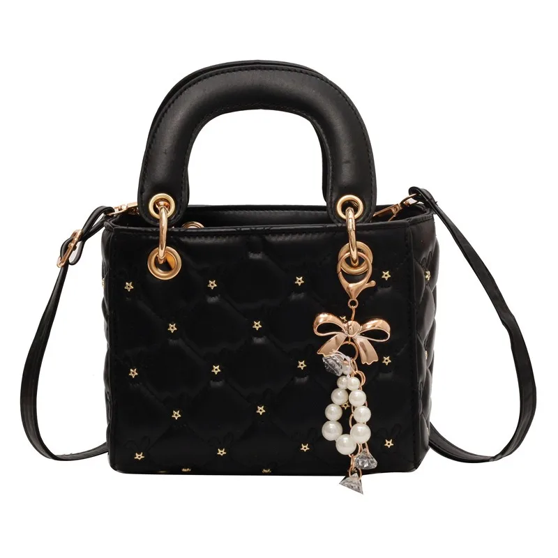 Senior sense of foreign-style niche bag new tide fashion diamond lattice pearl handbag single shoulder crossbody bags
Senior sense of foreign-style niche bag new tide fashion diamond lattice pearl handbag single shoulder crossbody bags
