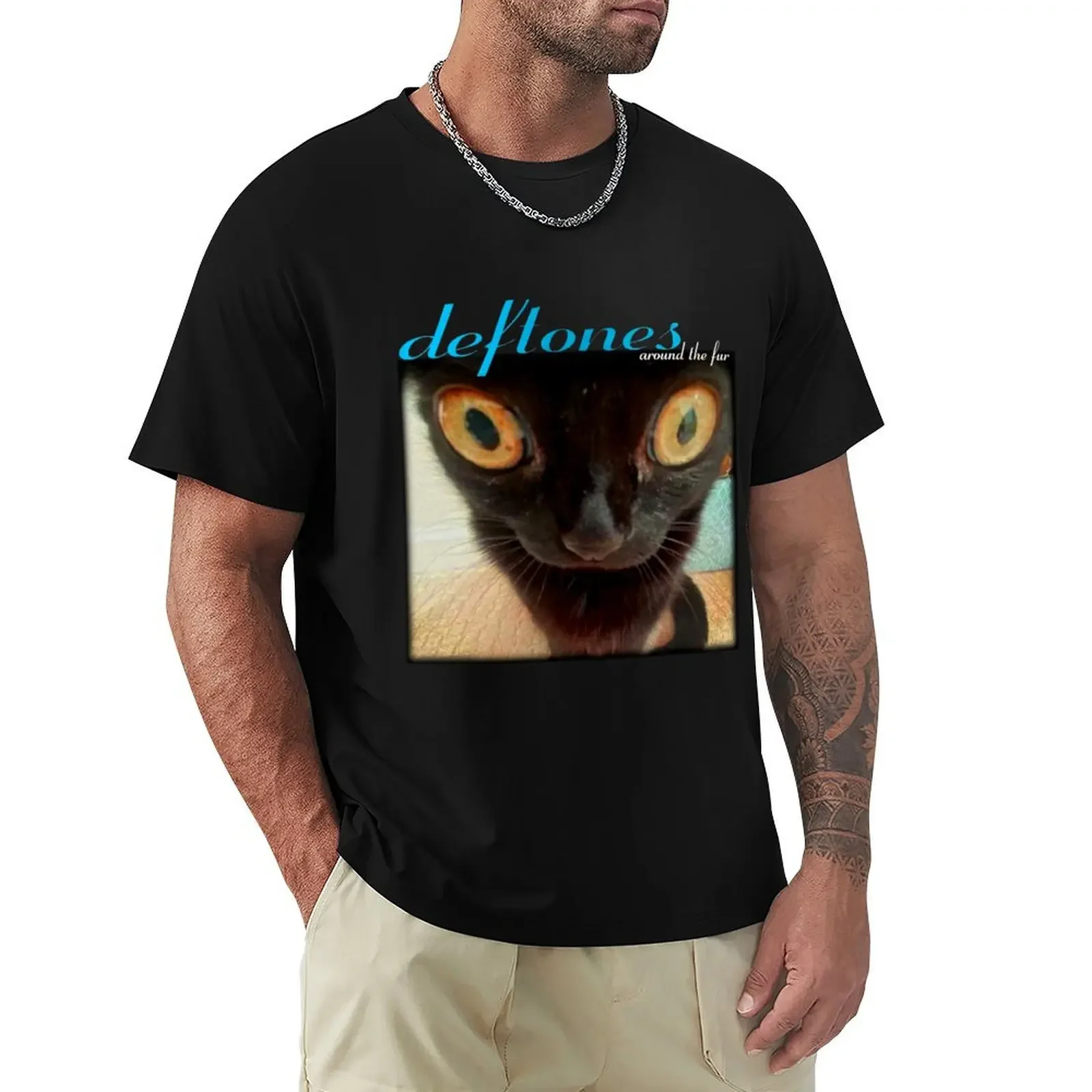 Classci Deft-ones Aro-und The Fur Cat T-Shirt plus size tops cute clothes t shirt men 100℅ cotton
Classci Deft-ones Aro-und The Fur Cat T-Shirt plus size tops cute clothes t shirt men 100℅ cotton