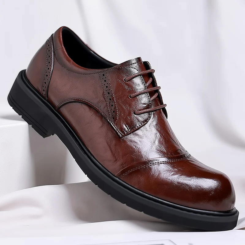 Men shoes lace up oxfords Luxury Casual Genuine Leather Leisure Dress Shoes Comfort Handmade Trend Fashion wedding party Shoes
Men shoes lace up oxfords Luxury Casual Genuine Leather Leisure Dress Shoes Comfort Handmade Trend Fashion wedding party Shoes