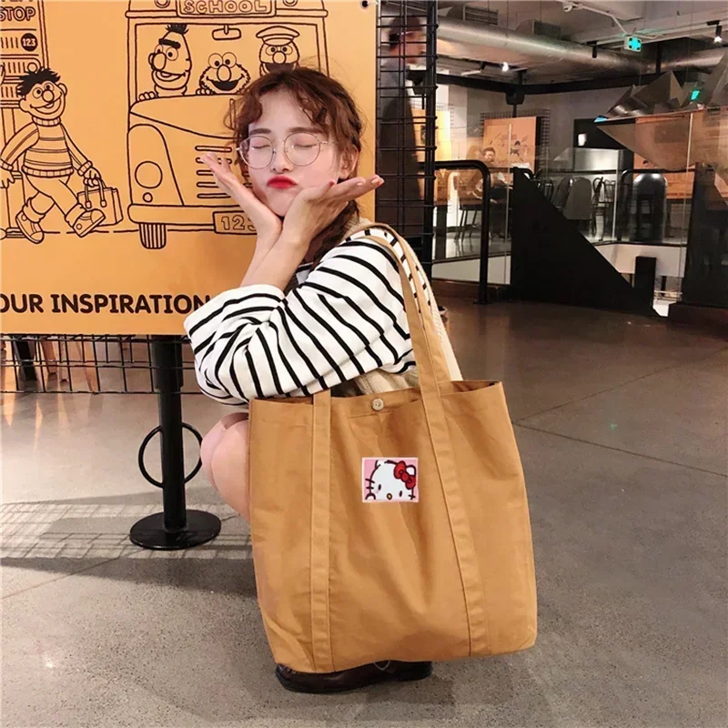Sanrio hello kitty Cute ins Women's Shoulder Bag Canvas Handbag kuromi Fashion Tote Bag Travel storage Bag
Sanrio hello kitty Cute ins Women's Shoulder Bag Canvas Handbag kuromi Fashion Tote Bag Travel storage Bag