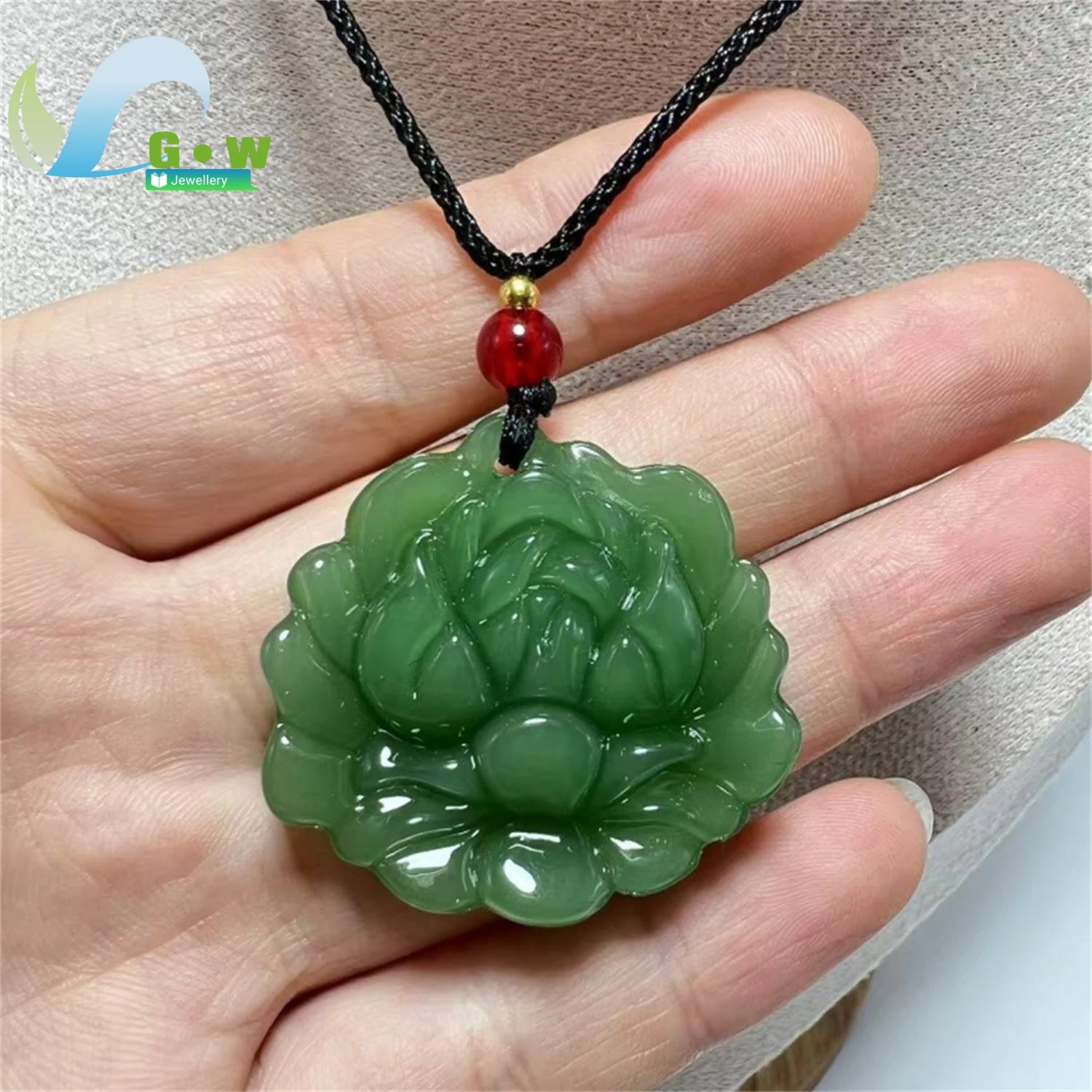 Green Jade Lotus Peony Hetian Jade Unisex Necklace Ethnic Style Good Fortune Pendant Sweater Chain For Men Women Luxury Fine
Green Jade Lotus Peony Hetian Jade Unisex Necklace Ethnic Style Good Fortune Pendant Sweater Chain For Men Women Luxury Fine