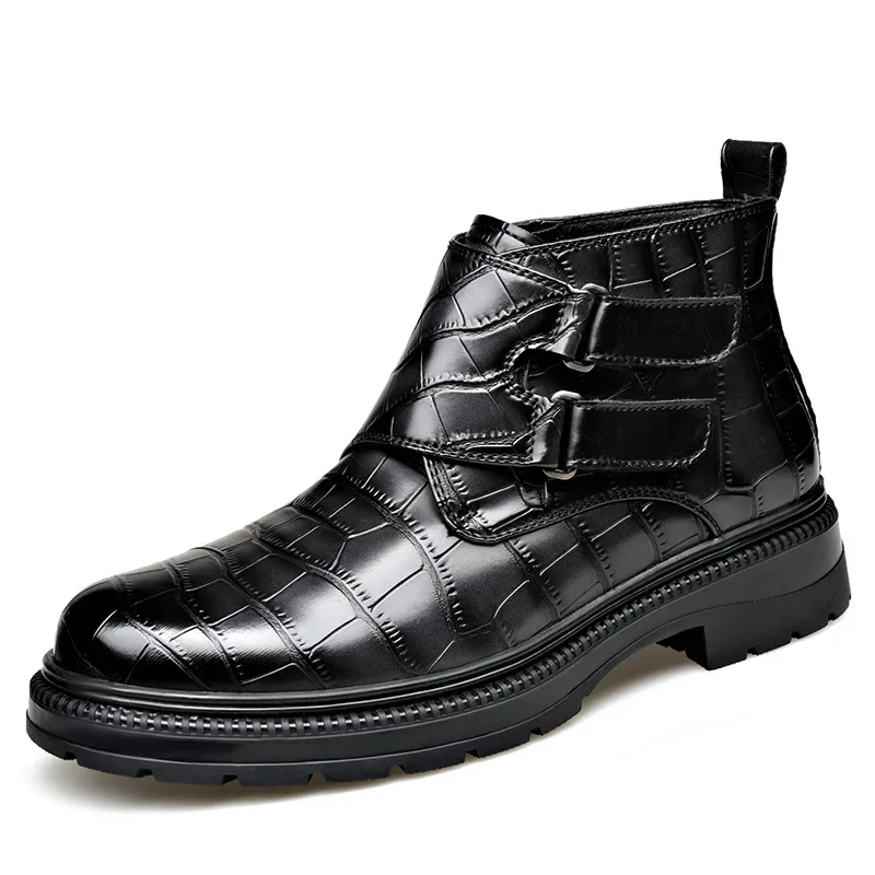 Осень-зима, дизайнерские ботильоны с пряжкой для мужчин, кожаная обувь с каменным узором, мужская модная повседневная мужская обувь «Челси» в британском стиле 
Осень-зима, дизайнерские ботильоны с пряжкой для мужчин, кожаная обувь с каменным узором, мужская модная повседневная мужская обувь «Челси» в британском стиле