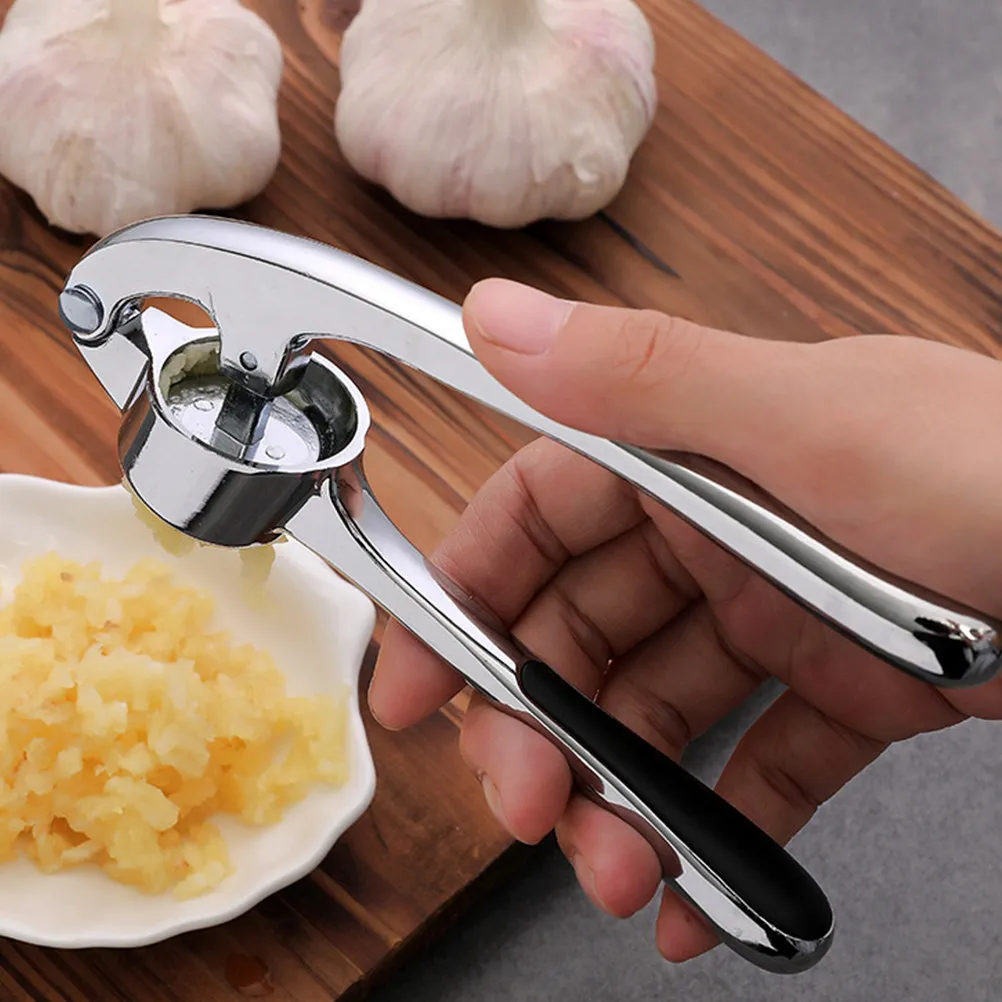 1Set Garlic Press Kit Household Zinc Alloy Kitchen Garlic Mincer Manual Crusher Tool Comfortable Handle Easy Clean Compact
1Set Garlic Press Kit Household Zinc Alloy Kitchen Garlic Mincer Manual Crusher Tool Comfortable Handle Easy Clean Compact