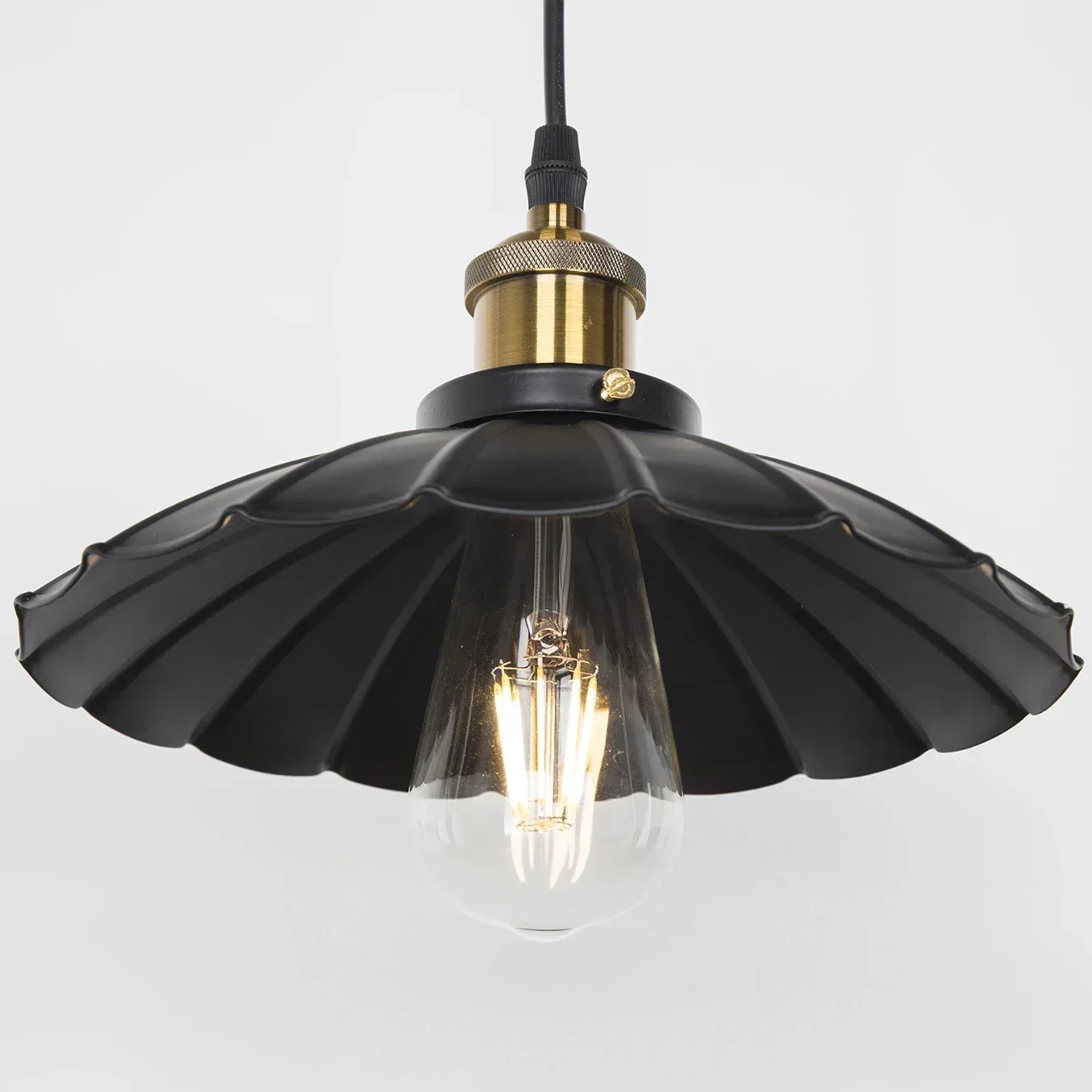 Zhaoke Pendant Light Vintage Industrial Lighting Edison Bulb Copper Lamp Holder American Aisle Lights Lamp 110/220V Light E27
Zhaoke Pendant Light Vintage Industrial Lighting Edison Bulb Copper Lamp Holder American Aisle Lights Lamp 110/220V Light E27