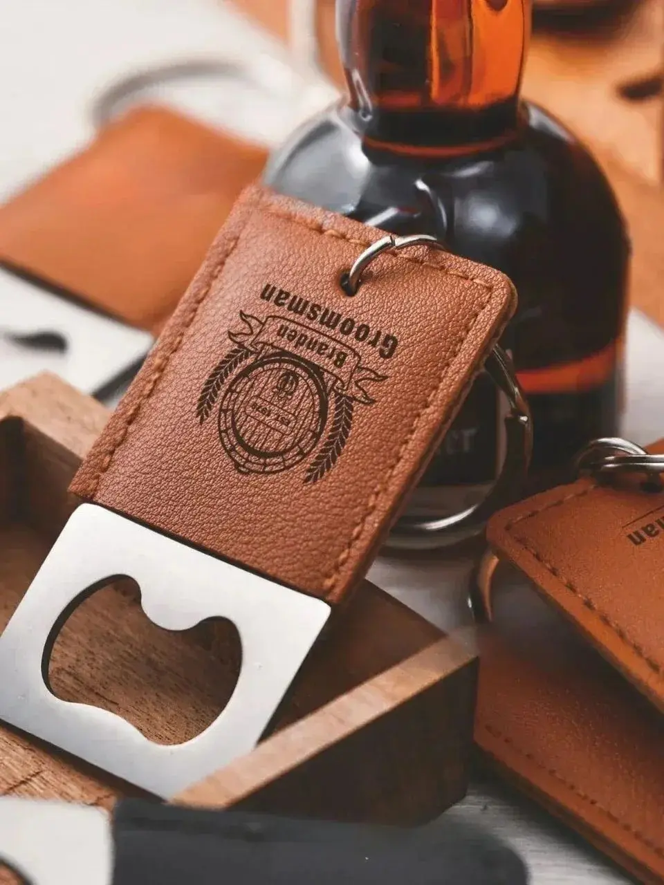 Custom Logo Name Keychain Laser Engraved Pendant for Men and Women Motorcycle Car Ring Chain Gift DIY Jewelry Necklace Pendants
Custom Logo Name Keychain Laser Engraved Pendant for Men and Women Motorcycle Car Ring Chain Gift DIY Jewelry Necklace Pendants