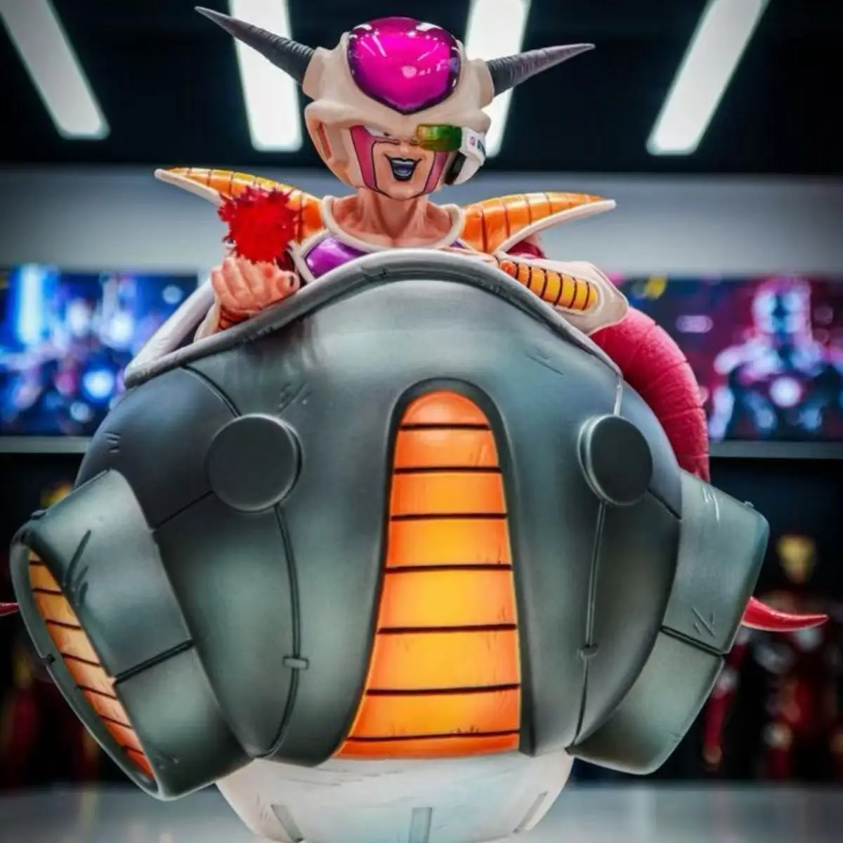 JT Statue 27cm/10.63inch Dragon Ball Z Freezer Figure Frieza Pod Pvc Action Figures Collection Model Toys Gifts
JT Statue 27cm/10.63inch Dragon Ball Z Freezer Figure Frieza Pod Pvc Action Figures Collection Model Toys Gifts