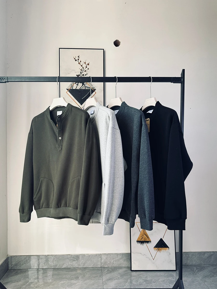 Thickened Fleece Lined Outdoor Men's Sweatshirt Retro Warm Casual Workwear Sweatshirt Cotton Polyester Blend Autumn Winter
Thickened Fleece Lined Outdoor Men's Sweatshirt Retro Warm Casual Workwear Sweatshirt Cotton Polyester Blend Autumn Winter