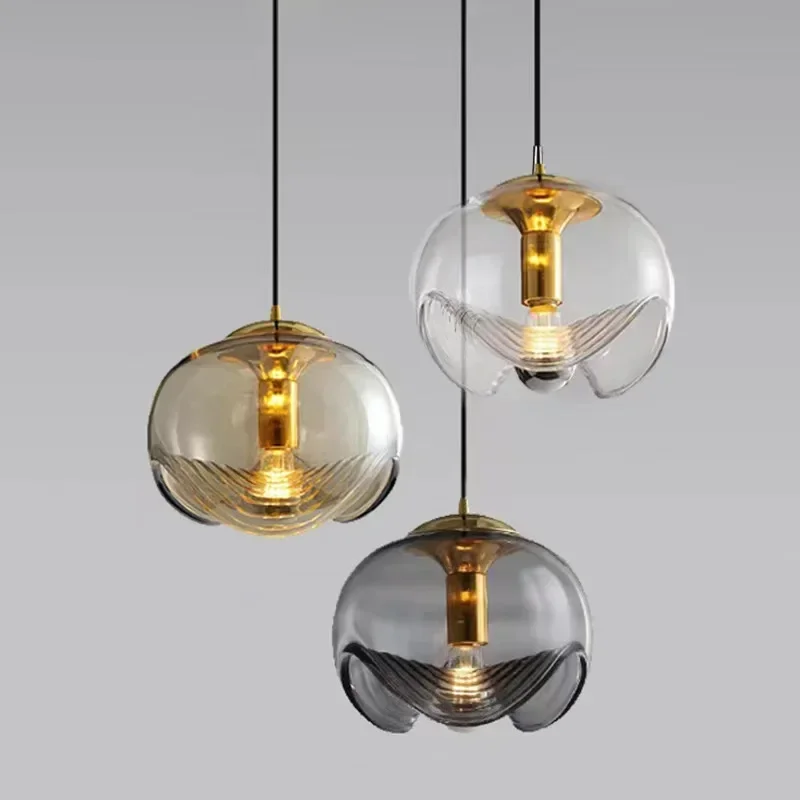 Modern Luxury Medieval European Glass Pendant Light Modern Simple Bedside Restaurant Bar Counter Corridor Corridor Pendant Light
Modern Luxury Medieval European Glass Pendant Light Modern Simple Bedside Restaurant Bar Counter Corridor Corridor Pendant Light