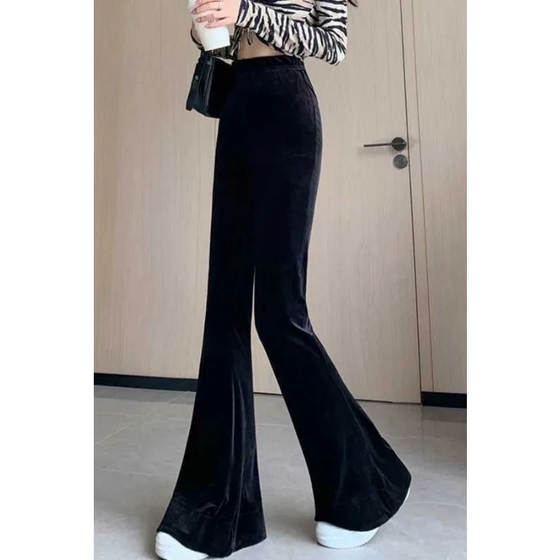 Золотые бархатные брюки с вырезом для женщин, весенне-осенние новые корейские модные повседневные брюки с высокой талией для похудения
Золотые бархатные брюки с вырезом для женщин, весенне-осенние новые корейские модные повседневные брюки с высокой талией для похудения