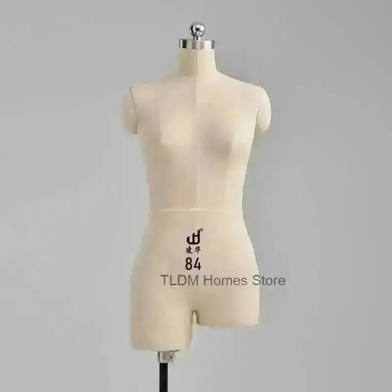 Design Mannequin Professional Female for Clothes Auxiliary Sewing Model Tailor's Mannequin Bust Dress Form Metal Base Stand Z
Design Mannequin Professional Female for Clothes Auxiliary Sewing Model Tailor's Mannequin Bust Dress Form Metal Base Stand Z