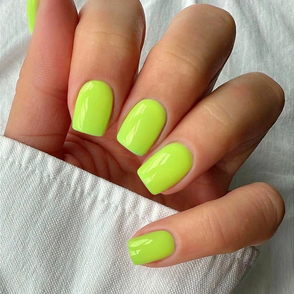 48Pcs Shiny Tender Green Short Square Acrylic False Nail With Glue Sticker Press On Fake Nails Tip DIY Finger Manicure Accessory 
48Pcs Shiny Tender Green Short Square Acrylic False Nail With Glue Sticker Press On Fake Nails Tip DIY Finger Manicure Accessory