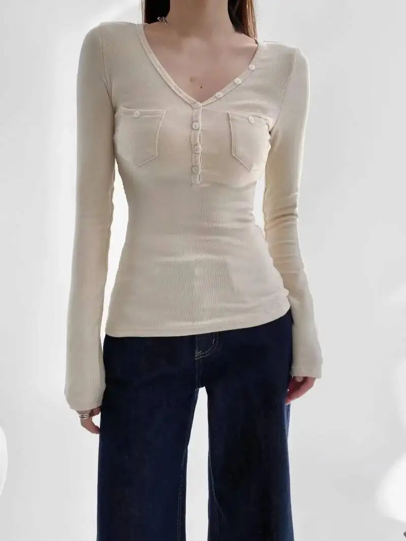 Новинка осени 2026: Женский укороченный вязаный пуловер с двойными карманами, на одной пуговице, с длинным рукавом, приталенный, с завышенной талией, в стиле «Spicy Girl» 7RU6
Новинка осени 2026: Женский укороченный вязаный пуловер с двойными карманами, на одной пуговице, с длинным рукавом, приталенный, с завышенной талией, в стиле «Spicy Girl» 7RU6