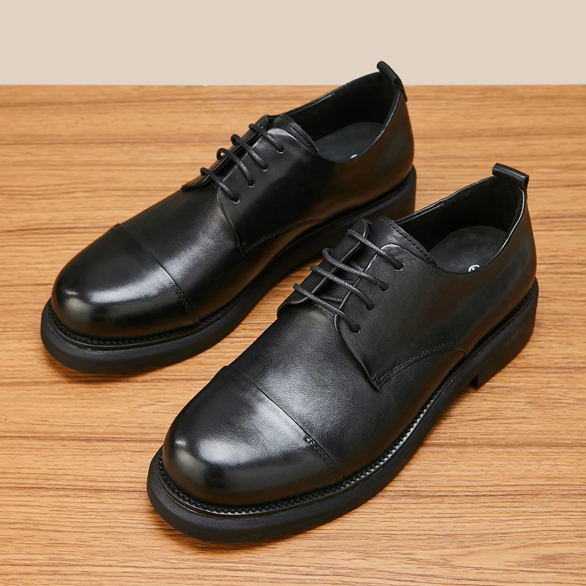 2025 Mens Business Leather Shoes British Round Toe Formal Shoes Low Cut Dress Shoes
2025 Mens Business Leather Shoes British Round Toe Formal Shoes Low Cut Dress Shoes