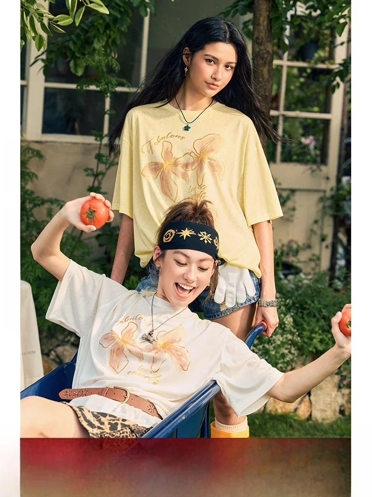 Summer BeerBro Women's T-shirt Silk Lyocell Bleed Print Silver Heat Transfer Floral Street Style Loose Fit Short Sleeve round...
Summer BeerBro Women's T-shirt Silk Lyocell Bleed Print Silver Heat Transfer Floral Street Style Loose Fit Short Sleeve round...