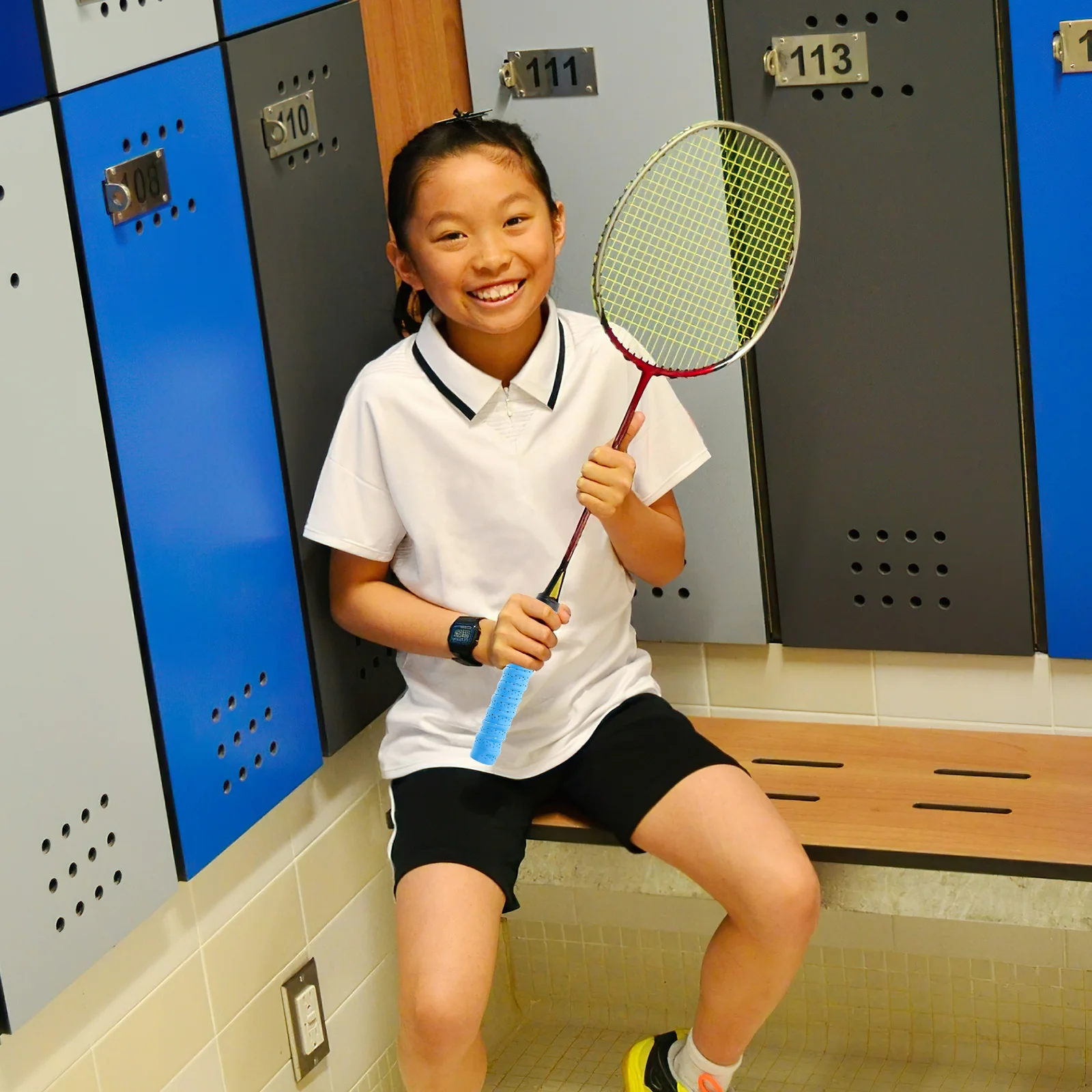 6 pcs Sweat Absorbing Grip Tape Non-Slip Tennis Racket Overgrip Badminton Handle Wrap Lightweight Portable For Sports Protection
6 pcs Sweat Absorbing Grip Tape Non-Slip Tennis Racket Overgrip Badminton Handle Wrap Lightweight Portable For Sports Protection