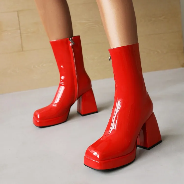 Boots Women New 2024 Female Shoes Luxury Designer Winter Footwear Zipper Ladies Fashion High Heel Rubber Autumn Leather Large Si
Boots Women New 2024 Female Shoes Luxury Designer Winter Footwear Zipper Ladies Fashion High Heel Rubber Autumn Leather Large Si