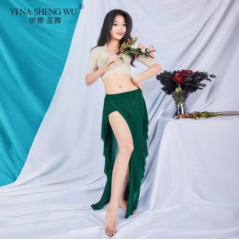 Женский индийский комплект для танца живота или костюм для профессионального танца, костюм, топ/юбка, блестящая тренировочная одежда для восточного танца, костюм
Женский индийский комплект для танца живота или костюм для профессионального танца, костюм, топ/юбка, блестящая тренировочная одежда для восточного танца, костюм