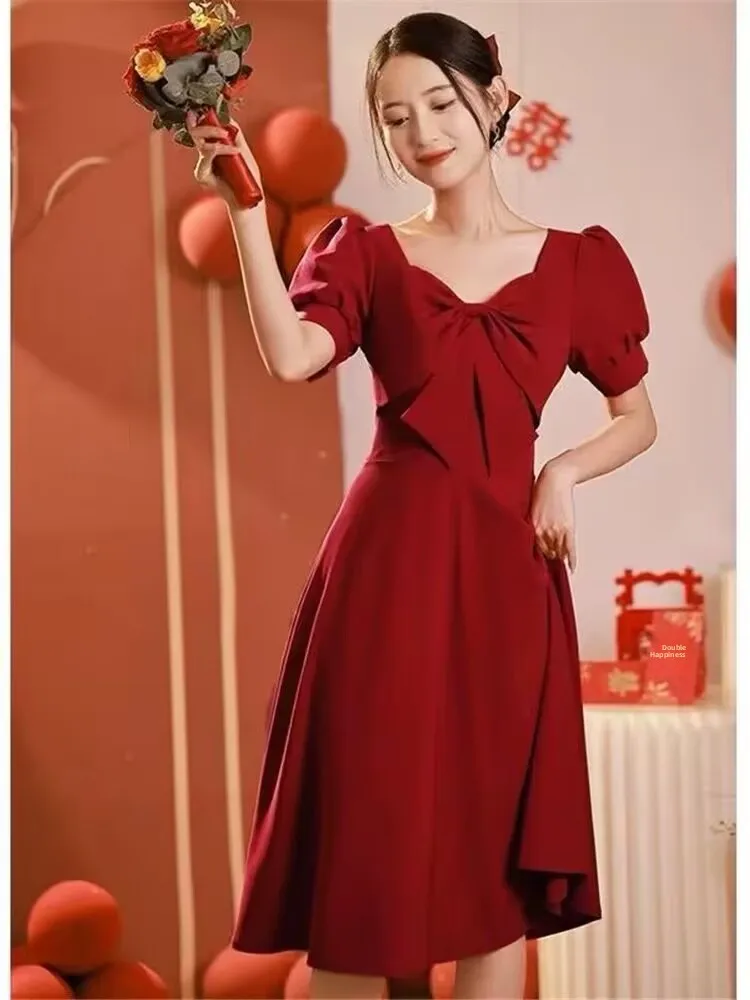 Elegant Red Evening Gown for Women High Waist A-Line Skirt Bubble Sleeve V-Neck Summer Wedding Dress Luxury Sensation Cocktai...
Elegant Red Evening Gown for Women High Waist A-Line Skirt Bubble Sleeve V-Neck Summer Wedding Dress Luxury Sensation Cocktai...