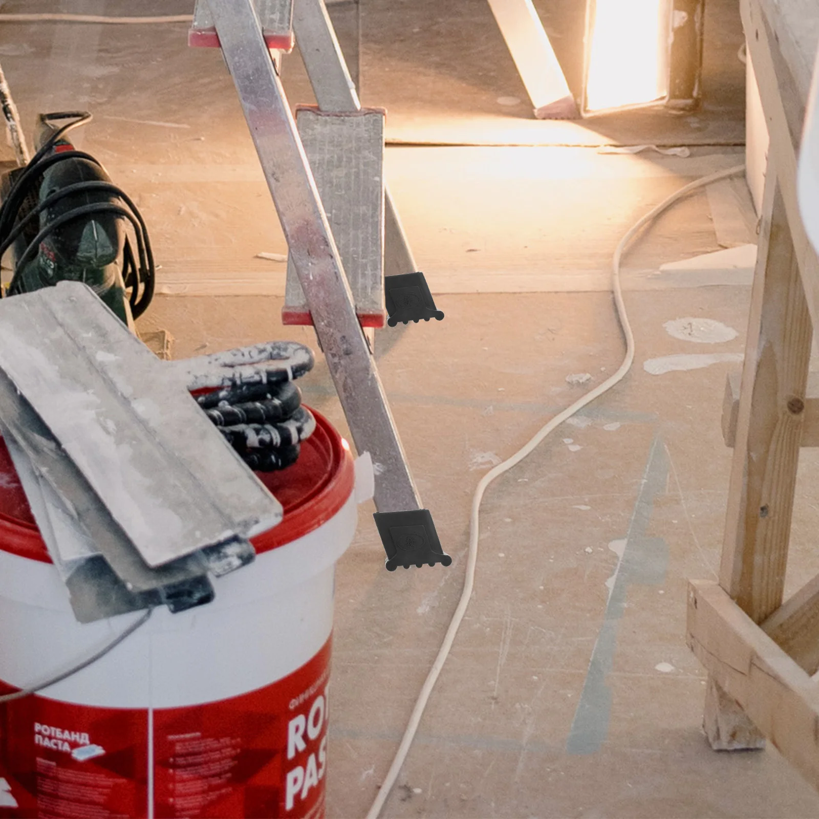 4 Pcs Ladder Foot Cover Feet Pads Rubber for Step Ladders Protector Replacement Covers Outdoor 
4 Pcs Ladder Foot Cover Feet Pads Rubber for Step Ladders Protector Replacement Covers Outdoor