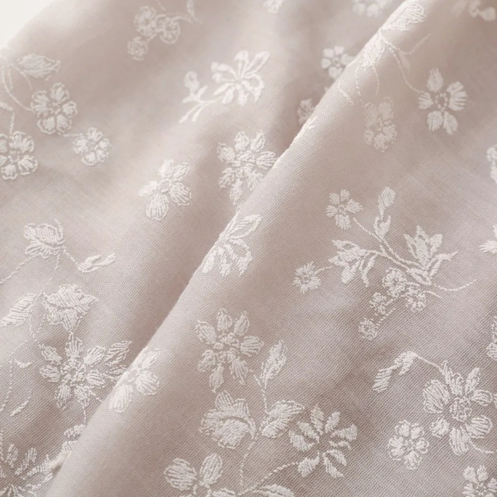 Versatile Elegant Embroider Scarf Thin Plain Design Floral Scarf 180*90Cm Soft Female Headscarf for Women
Versatile Elegant Embroider Scarf Thin Plain Design Floral Scarf 180*90Cm Soft Female Headscarf for Women