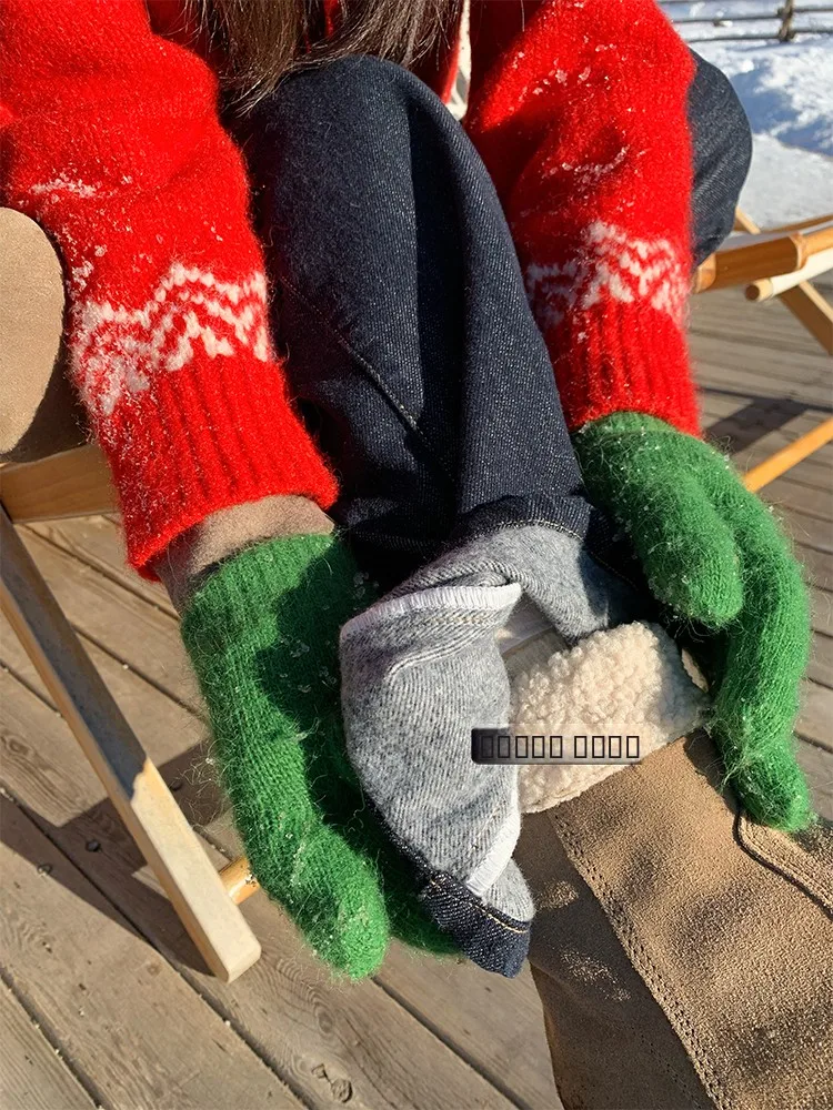 Женские зимние джинсы с низкой талией, на флисовой подкладке, в стиле ретро, широкие, в пол, премиум-качество
Женские зимние джинсы с низкой талией, на флисовой подкладке, в стиле ретро, широкие, в пол, премиум-качество