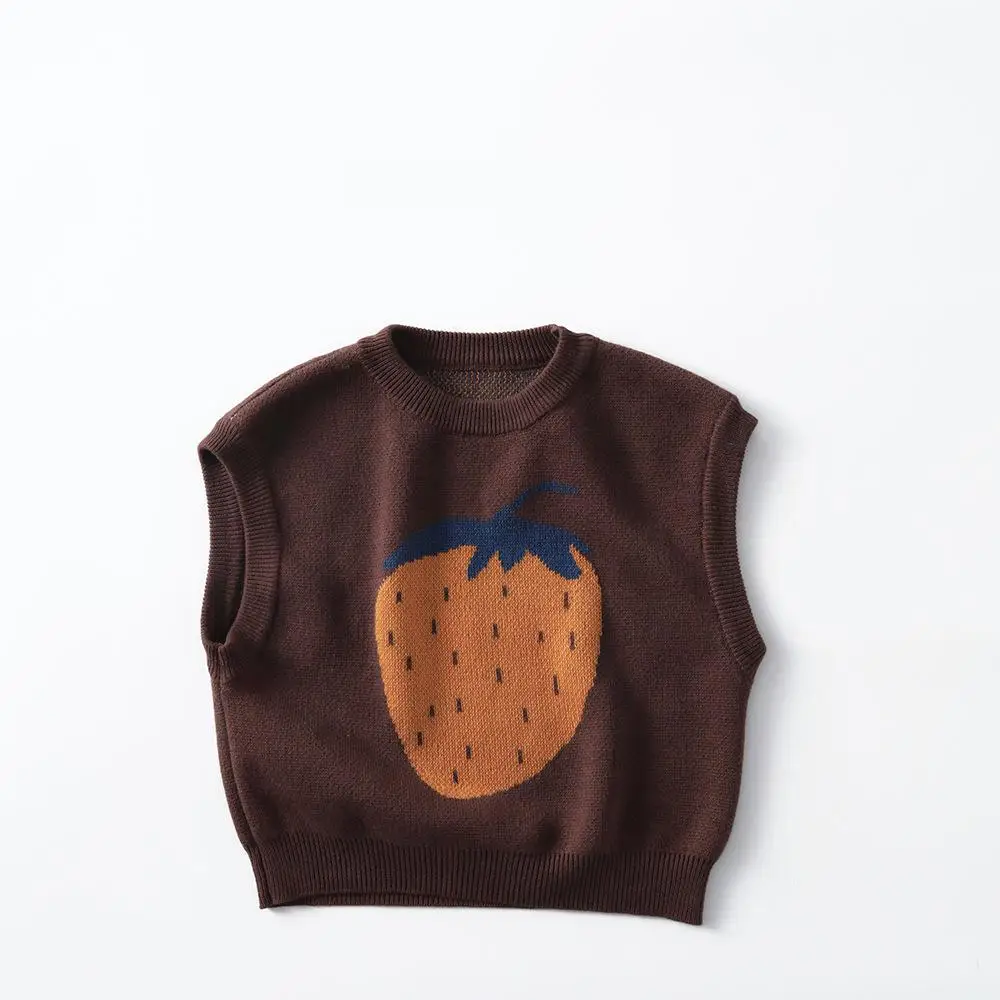 2025 Autumn New Children Sleeveless Knitted Vest Cotton Boys Sweater Strawberry Pattern Girls Vintage Vest Kids Casual Jacket
2025 Autumn New Children Sleeveless Knitted Vest Cotton Boys Sweater Strawberry Pattern Girls Vintage Vest Kids Casual Jacket