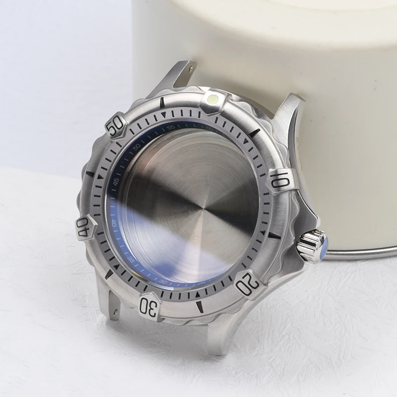 316L Stainless Steel Watch case leopard case 28.5mm dial 42.6mm Diameter For NH35/36/4R/6R Movement 3 O'clock 200M Waterproof
316L Stainless Steel Watch case leopard case 28.5mm dial 42.6mm Diameter For NH35/36/4R/6R Movement 3 O'clock 200M Waterproof