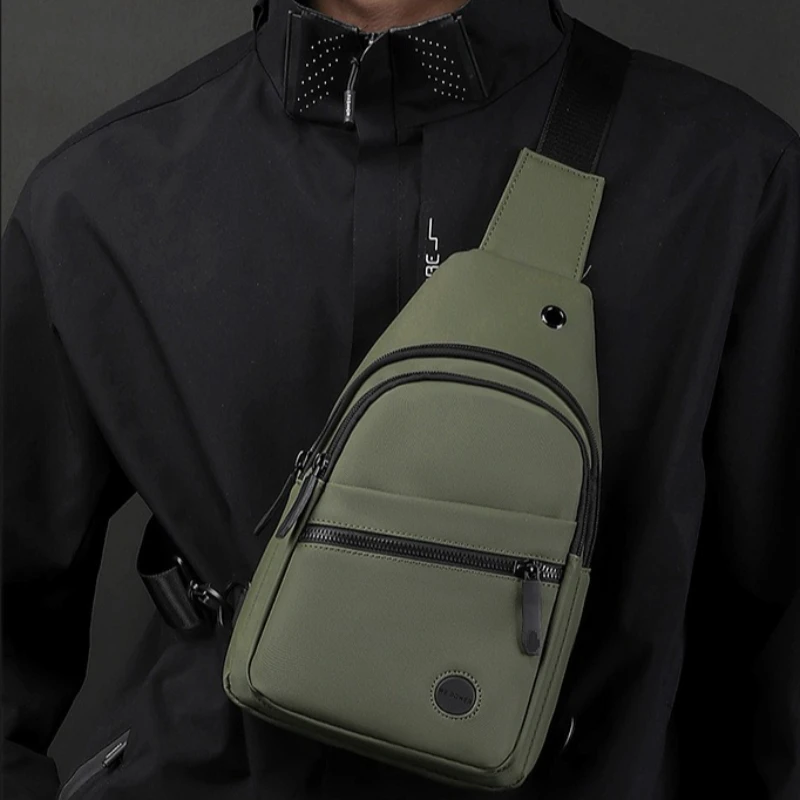 New Outdoor Daily Chest Bag Solid Fashion Shoulder Bag Men's Waterproof Crossbody Bag
New Outdoor Daily Chest Bag Solid Fashion Shoulder Bag Men's Waterproof Crossbody Bag