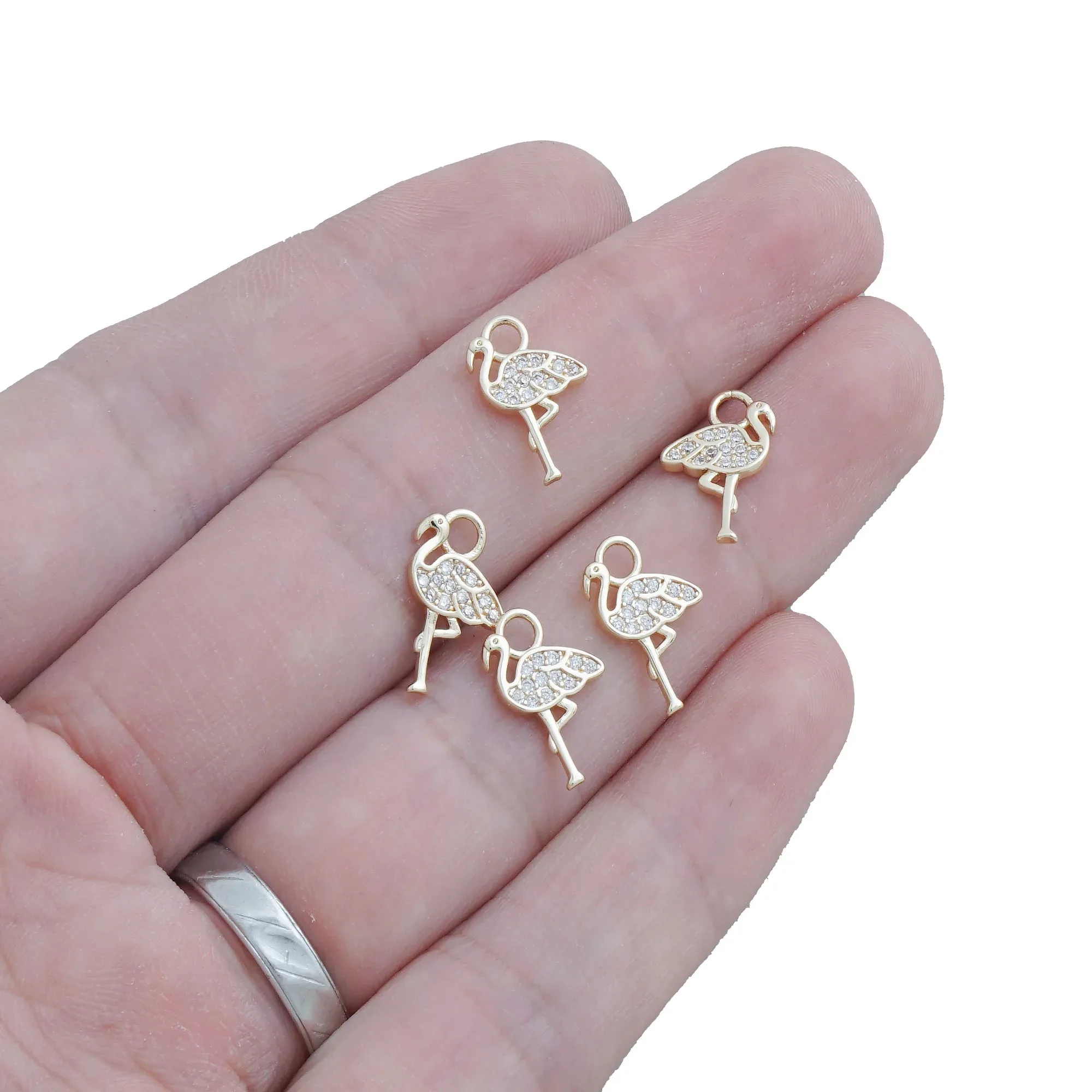14k Gold Filled Flamingo Pendant,Micropavé CZ Flamingo Charm,Cubic Zirconia Animal Charm,DIY for Jewelry Making 10423058
14k Gold Filled Flamingo Pendant,Micropavé CZ Flamingo Charm,Cubic Zirconia Animal Charm,DIY for Jewelry Making 10423058